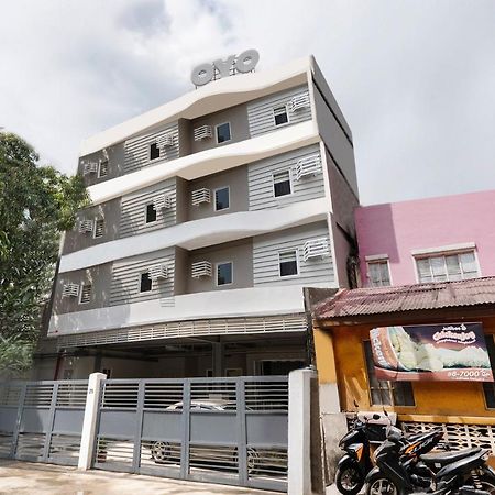 Super Oyo 515 Finnex Hotel Mandaluyong Екстериор снимка
