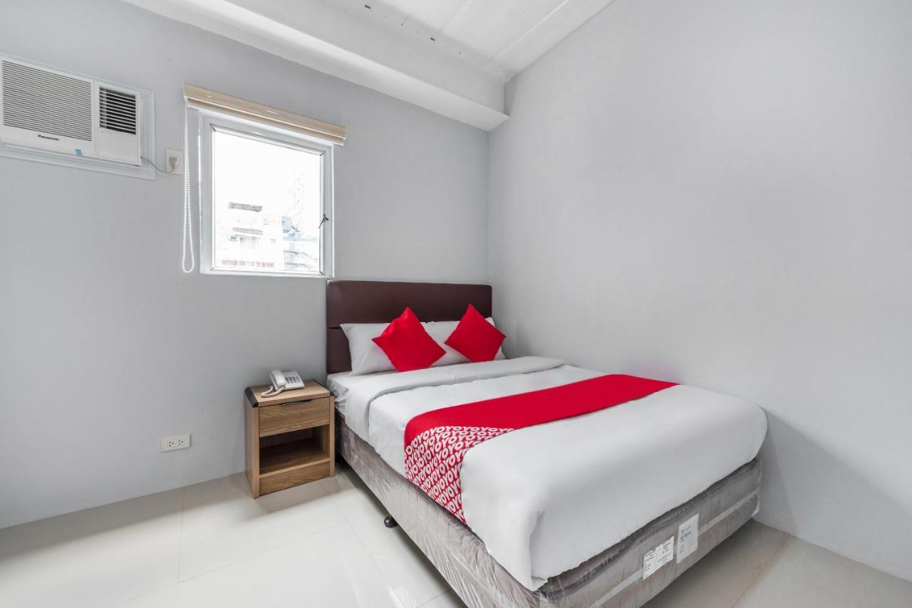 Super Oyo 515 Finnex Hotel Mandaluyong Екстериор снимка